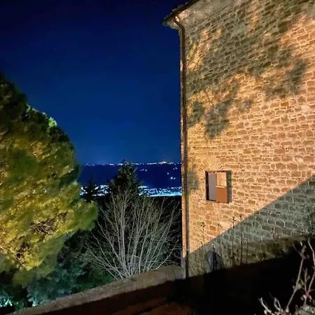 아파트 Castello Ala Lucia 몬테로베르토