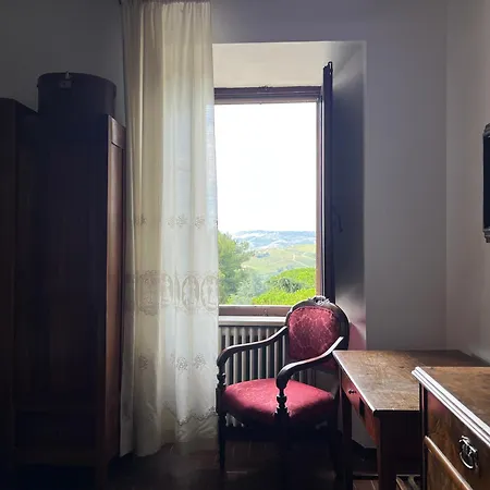 Castello Ala Lucia Lägenhet *